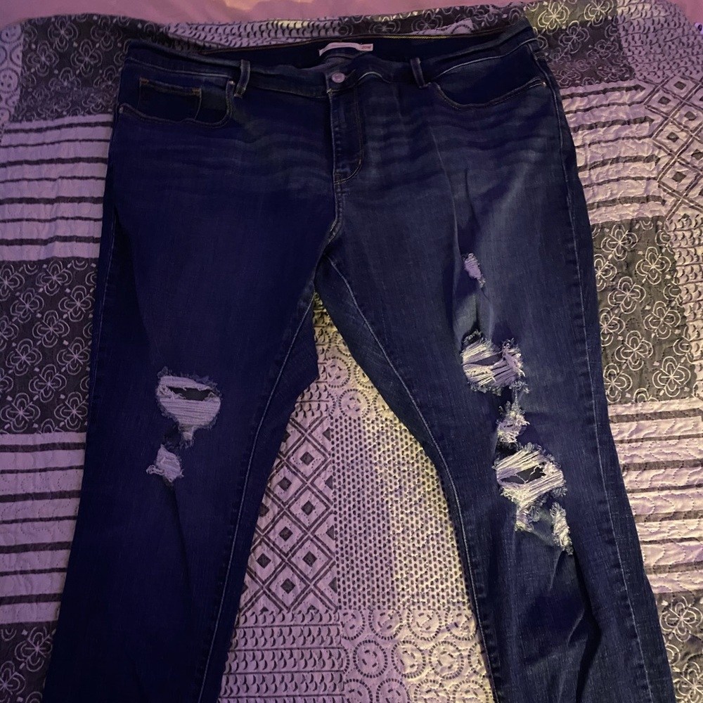 Women's Levi Strauss Distressed Blue Jeans